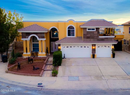 13406 Emerald Seas Way, Horizon City, TX, 79928-6461 | Card Image