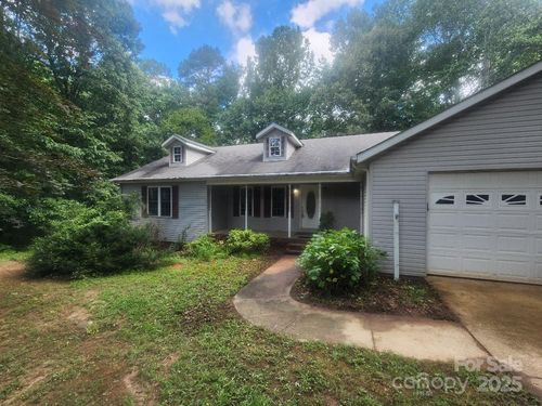 114 N Lynn Hollow Dr, Statesville, NC, 28677-1399 | Card Image