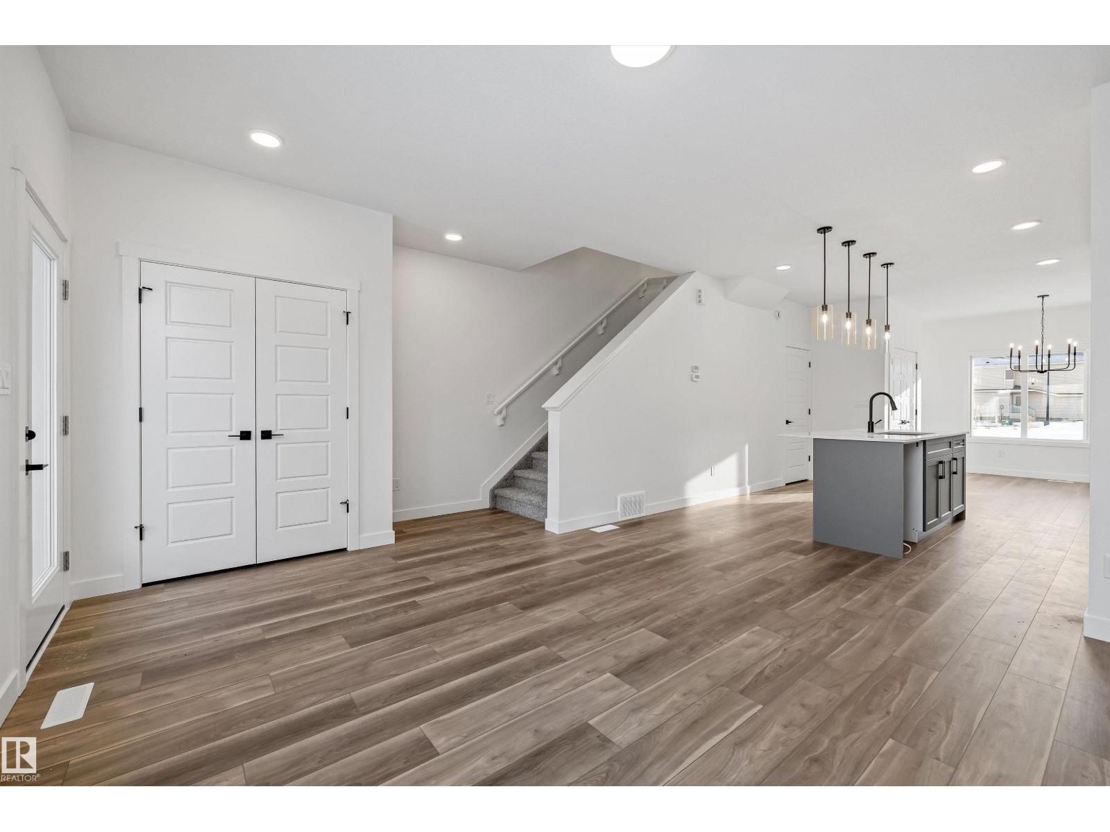 Residential in Edmonton 4