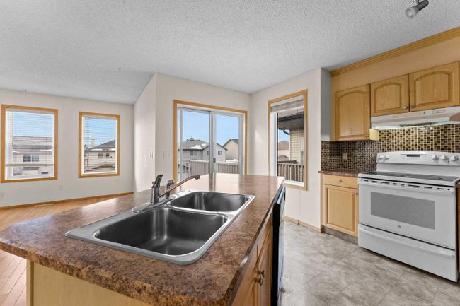 244 Covemeadow Road Ne, Home with 3 bedrooms, 2 bathrooms and 1 parking in Calgary AB | Image 11