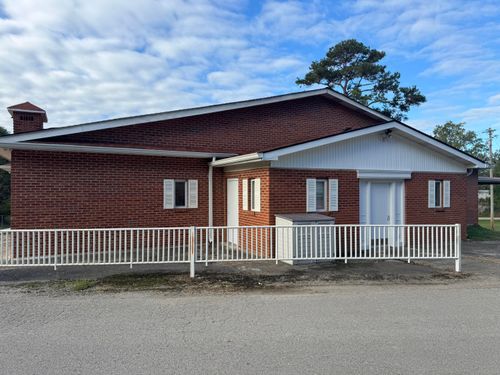 1561 New Zion Church Rd, Williamsburg, KY, 40769-9645 | Card Image