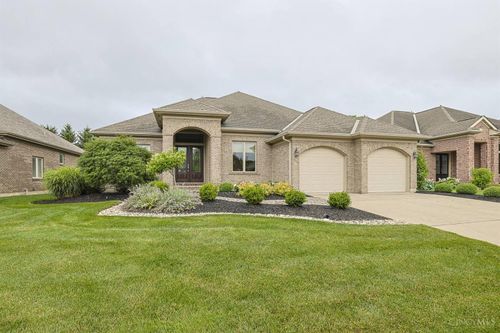 8279 Sweet Briar Ct, Liberty Twp, OH, 45044-1191 | Card Image