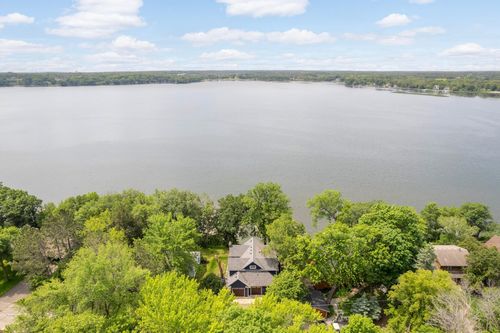 3035 Lake Shore Ave, Maple Plain, MN, 55359-9666 | Card Image