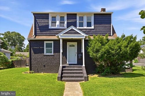 2500 S Eads St, ARLINGTON, VA, 22202-2507 | Card Image