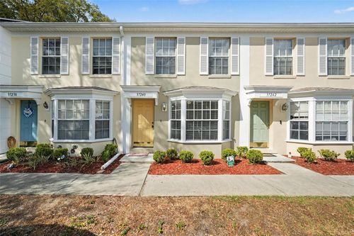 37240 Embassy Park Ln, DADE CITY, FL, 33525-5228 | Card Image