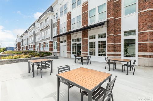 apt-4065-75 E Hoffman Ave, Lindenhurst, NY, 11757-5072 | Card Image