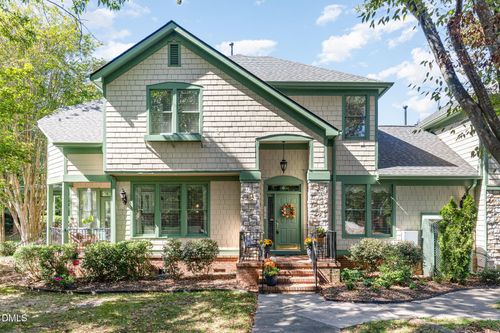 109 Presque Isle Ln, Chapel Hill, NC, 27514-6985 | Card Image