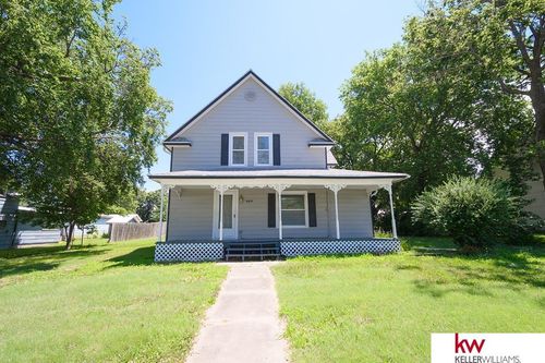 926 N Commercial Ave, Superior, NE, 68978-1235 | Card Image