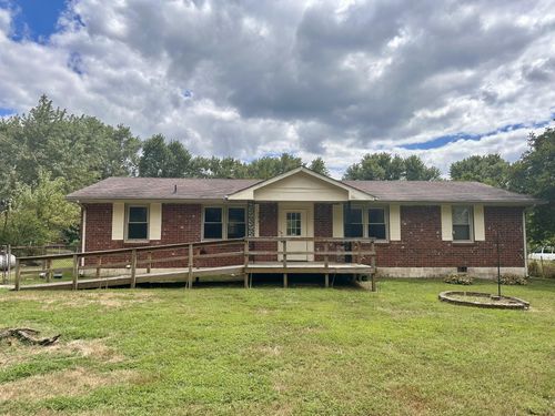 506 Gale Dr, Clarksville, TN, 37040-5907 | Card Image