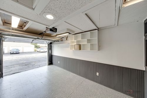 10-7957 163rd Pl, Tinley Park, IL, 60477-1478 | Card Image
