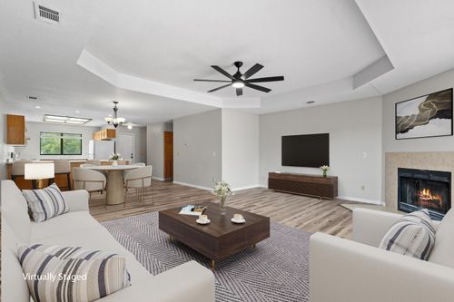 202 Travis Trl, Branson, MO, 65616-8338 | Card Image