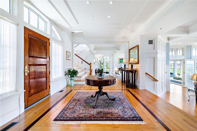 597 Beavertail Rd, Home with 5 bedrooms, 4 bathrooms and 8 parking in Jamestown RI | Image 8