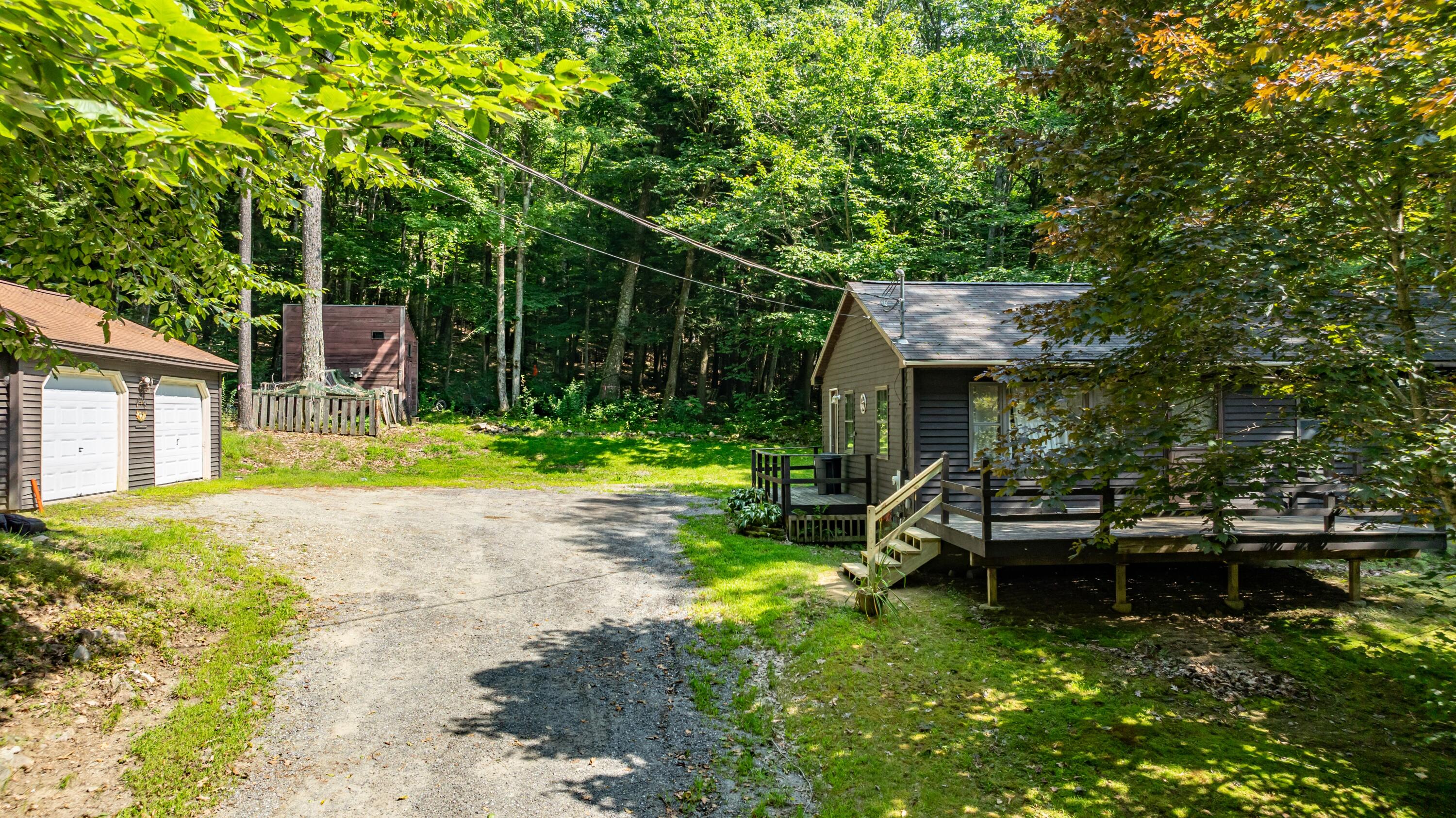 Augusta Rd, Rome, ME 04963