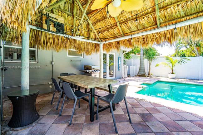 1635 Se 8 Th Ave, House other with 3 bedrooms, 2 bathrooms and null parking in Deerfield Beach FL | Image 38