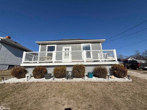 307 E Orchard St, Centerville, IA, 52544-1522 | Card Image