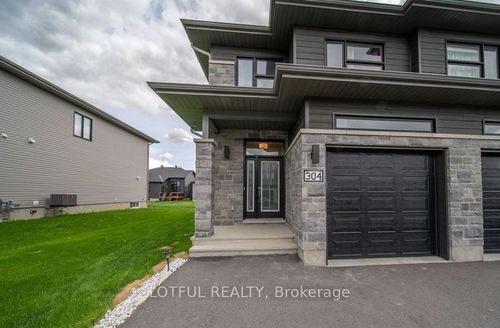 304 Belfort St, Embrun, ON, K0A1W0 | Card Image