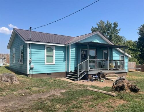 8 Jones St, Gainesville, GA, 30501-3522 | Card Image