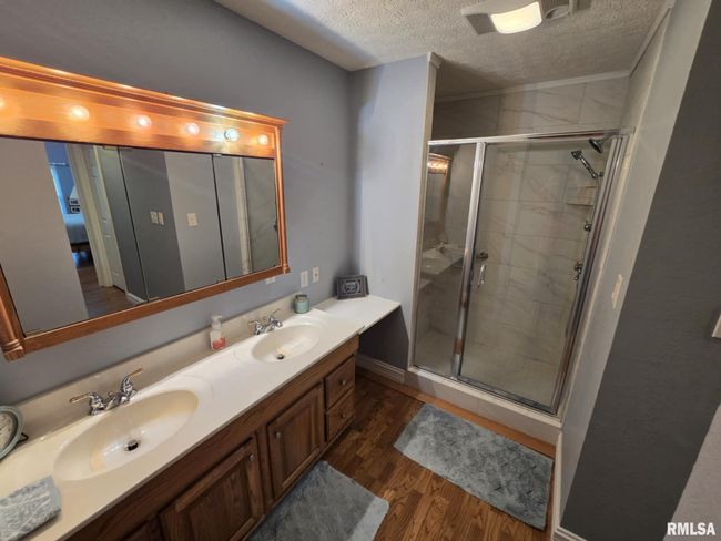 14327 Mcraven Ln, House other with 4 bedrooms, 4 bathrooms and null parking in Mount Vernon IL | Image 45