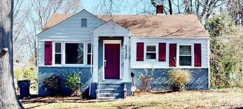 2320 Vanderbilt Rd, Charlotte, NC, 28206-2458 | Card Image