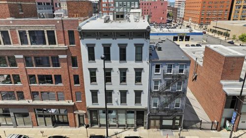 813 Broadway St, Cincinnati, OH, 45202-1335 | Card Image