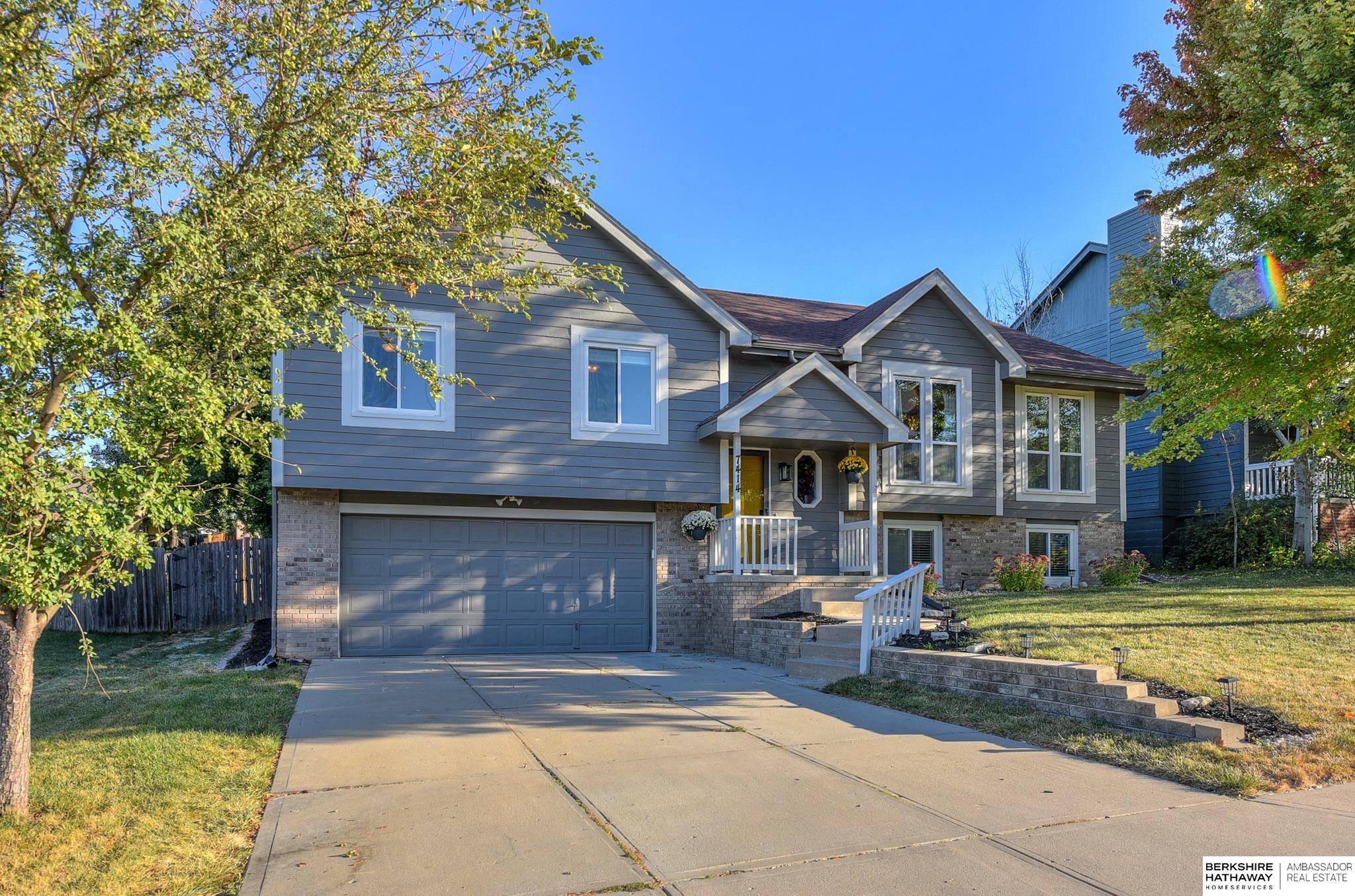 Vane St, Omaha, NE 68122
