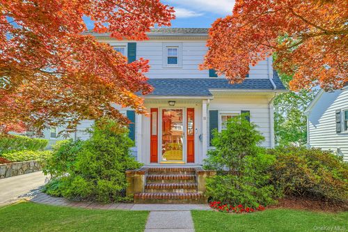 16 Sherwood Ave, Ossining, NY, 10562-3539 | Card Image