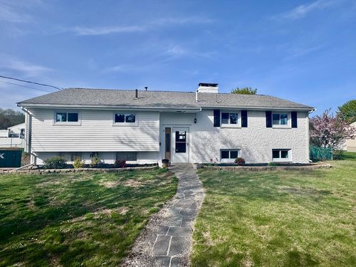 4 Zito Dr, Saugus, MA, 01906-3234 | Card Image