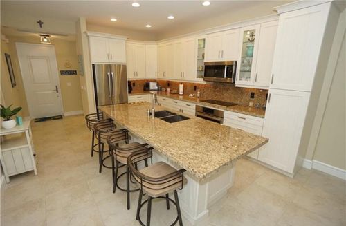 apt-201-4511 El Mar Dr, Lauderdale By The Sea, FL, 33308-3788 | Card Image