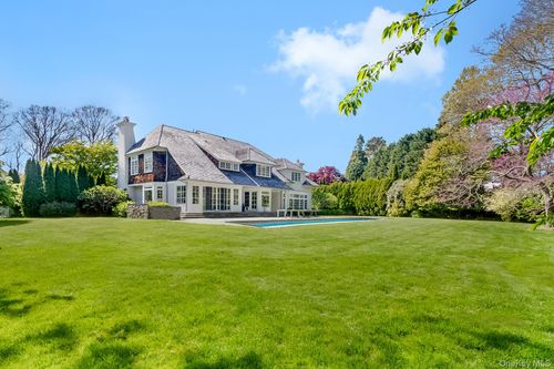 77 Jericho Rd, East Hampton, NY, 11937-8484 | Card Image