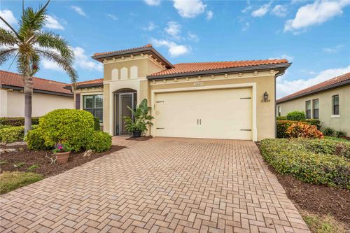 23889 Waverly Cir, VENICE, FL, 34293-7333 | Card Image