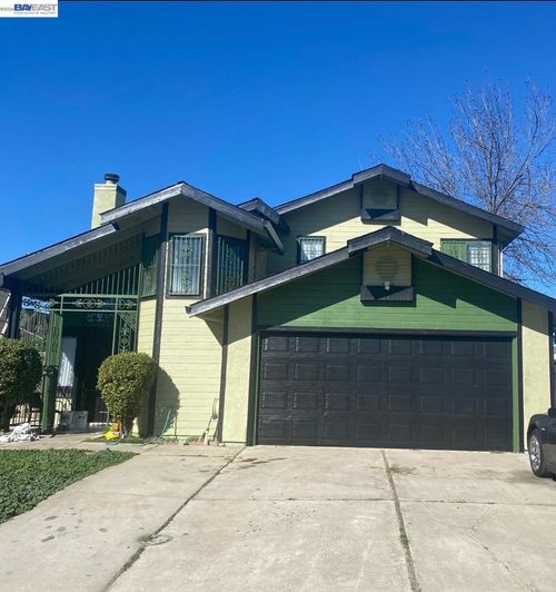 2113 Pyrenees Ave, Stockton, CA, 95210-0001 | Card Image