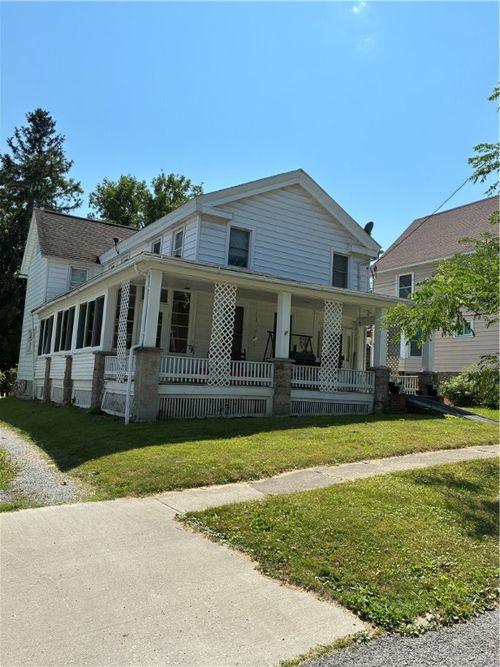 33 Lake St, Perry, NY, 14530-1515 | Card Image