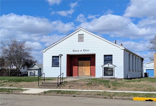 118 E Russell Ave, West Lafayette, OH, 43845-1234 | Card Image