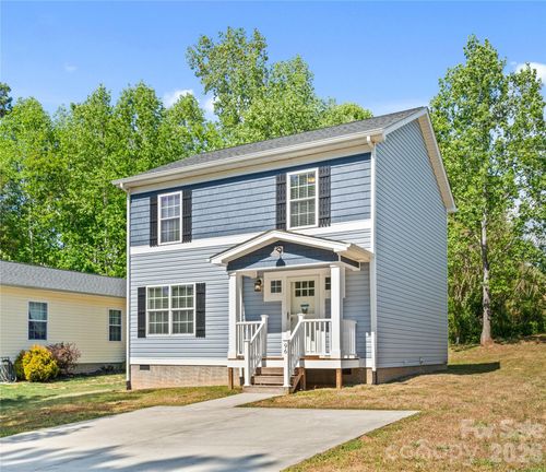 96 Serenity Ln, Hickory, NC, 28601-9447 | Card Image