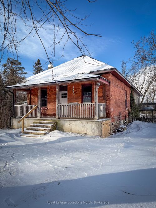 9038 County Rd 91, Duntroon, ON, L0M1H0 | Card Image