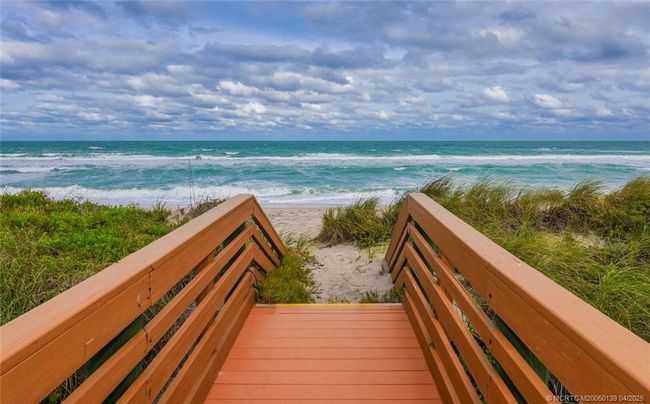 1-11A - 2355 Ne Ocean Blvd, Condo with 1 bedrooms, 2 bathrooms and 1 parking in Stuart FL | Image 24