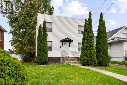 331 7th Street E, Cornwall, ON, K6H2R8 | Card Image