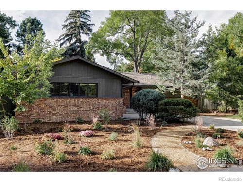 1112 Robertson St, Fort Collins, CO, 80524-3923 | Card Image