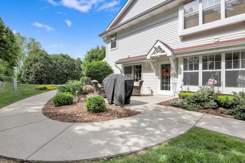 6060 S Crosswinds Dr, Cudahy, WI, 53110-3416 | Card Image