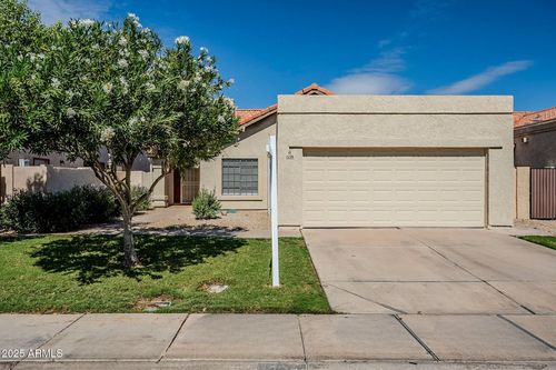 1226 W Pacific Dr, Gilbert, AZ, 85233-5613 | Card Image