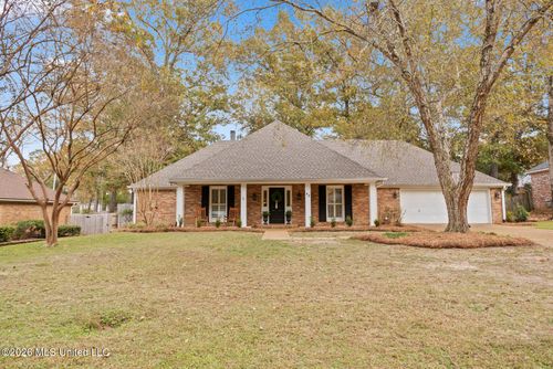 93 Napa Valley Cir, Madison, MS, 39110-8821 | Card Image