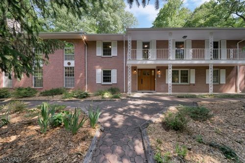 29 Brook Dr, Watchung, NJ, 07069-6401 | Card Image