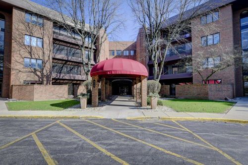 apt-405-910 Ridge Rd, Munster, IN, 46321-1730 | Card Image