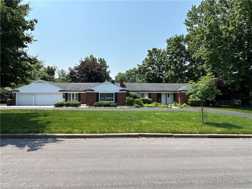 52 Maywood Dr, Danville, IL, 61832-2921 | Card Image