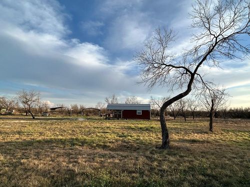 7739 Falcon Ln, San Angelo, TX, 76901-7021 | Card Image