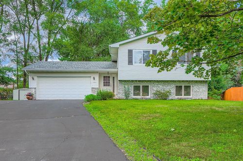 2883 117th Ln Nw, Coon Rapids, MN, 55433-2896 | Card Image