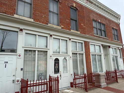 204-204 E Washington St, Joliet, IL, 60433-1031 | Card Image