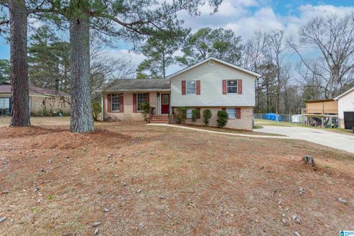 5340 Memory Ln, MOUNT OLIVE, AL, 35117-3225 | Card Image