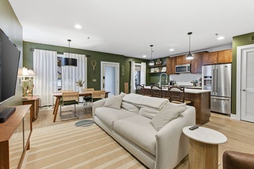 213 S 11th St, Nashville, TN, 37206-2938 | Card Image