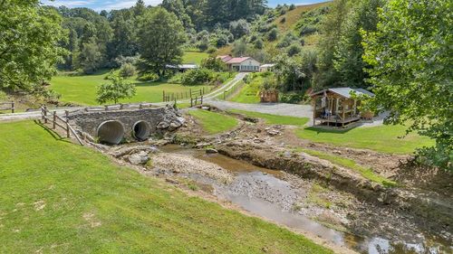 554 County Line Rd, Mouth of Wilson, VA, 24363-3178 | Card Image